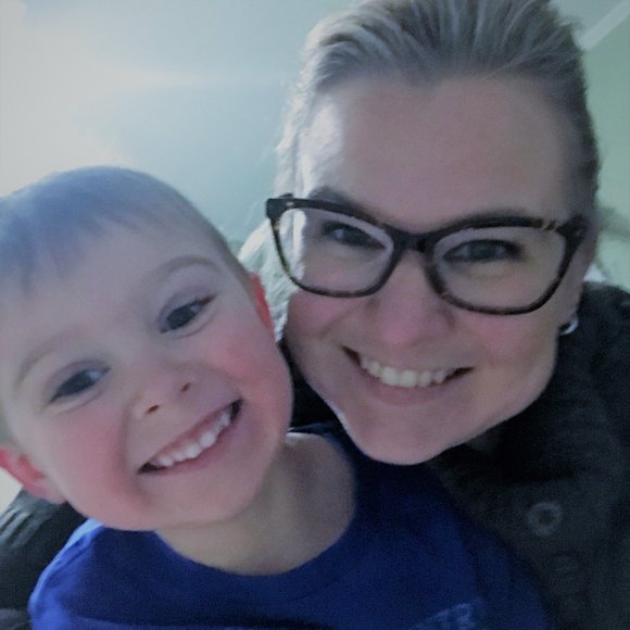 Meet your Posher, Christine - Picture 2 of 2